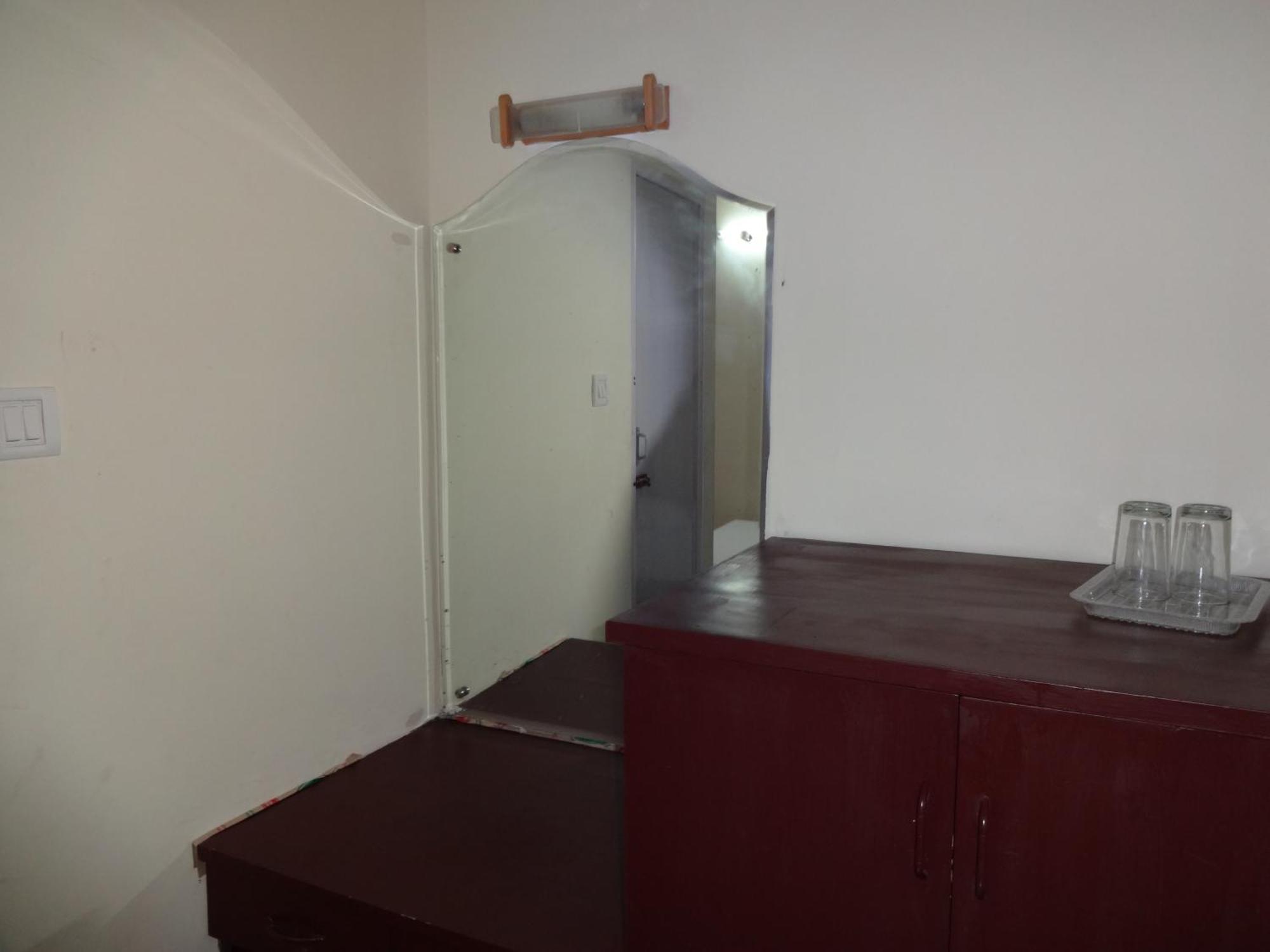 Marwa Inn Thiruvananthapuram Bagian luar foto