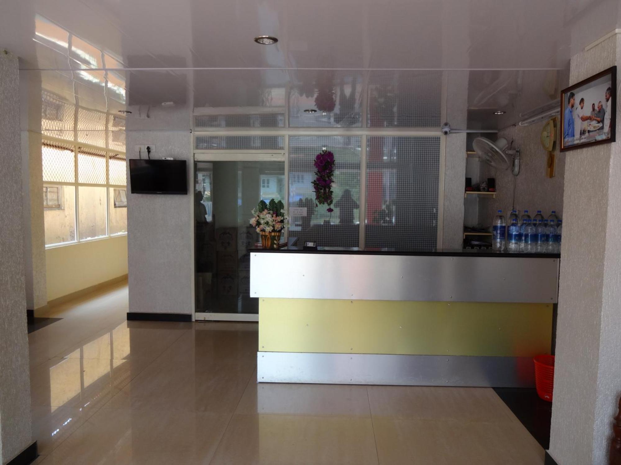 Marwa Inn Thiruvananthapuram Bagian luar foto