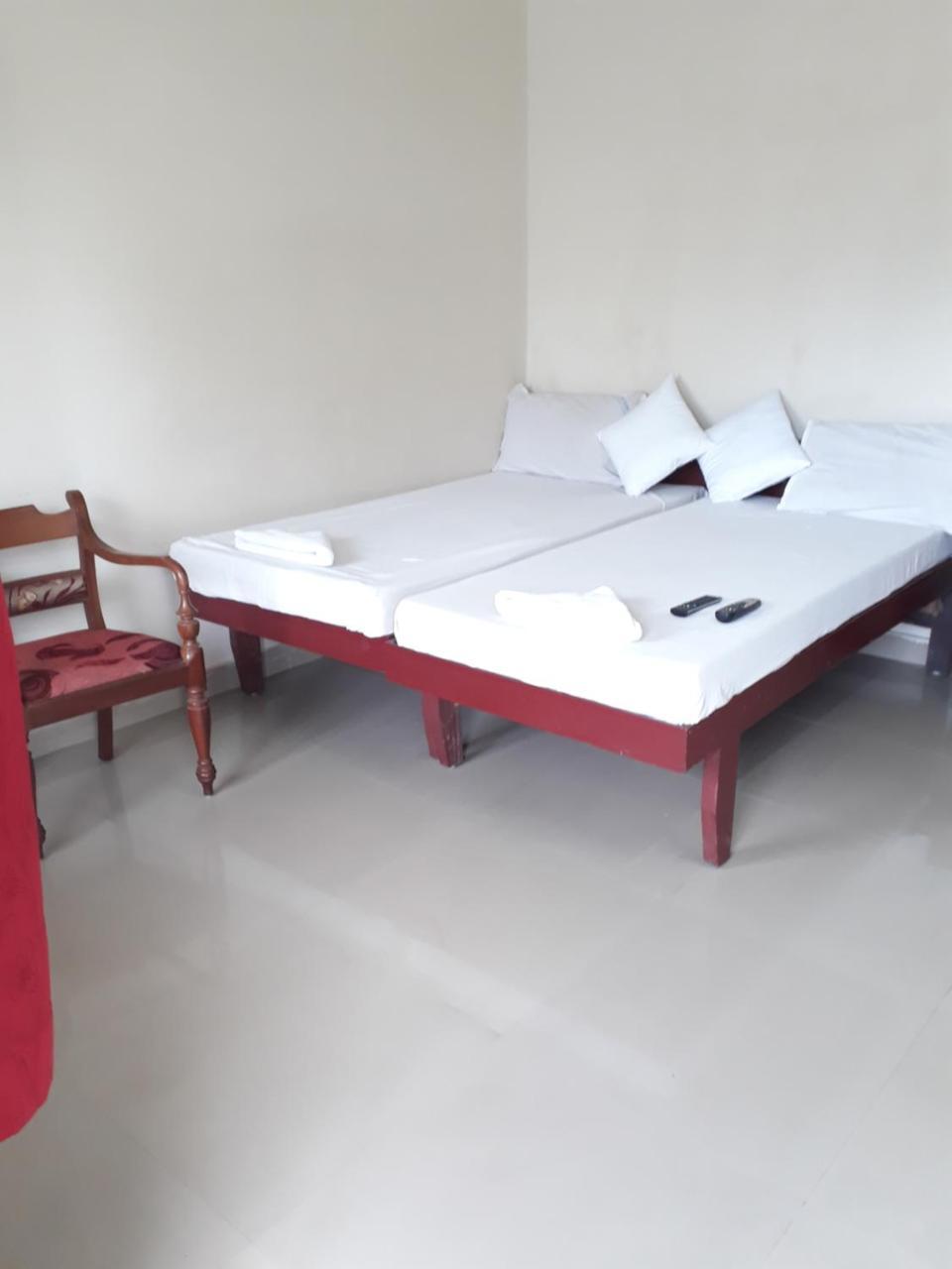 Marwa Inn Thiruvananthapuram Bagian luar foto